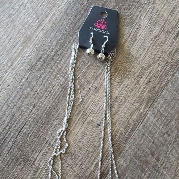 Paparazzi necklace set NWT - Picture 2 of 9